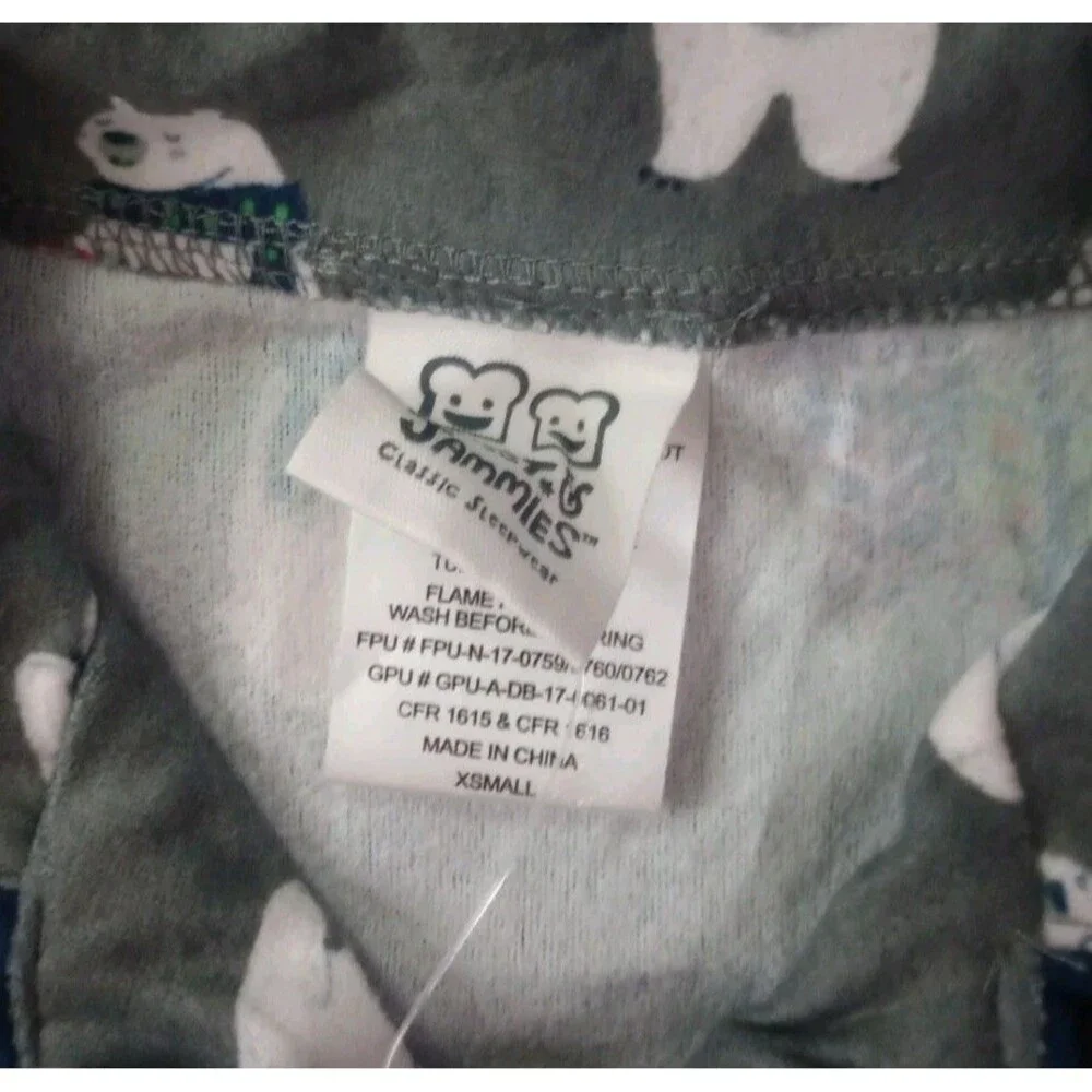 NWT Toast & Jammies Gray Polar Bear 2pc PJ Set sz XS Boys Button Up Top + Pants